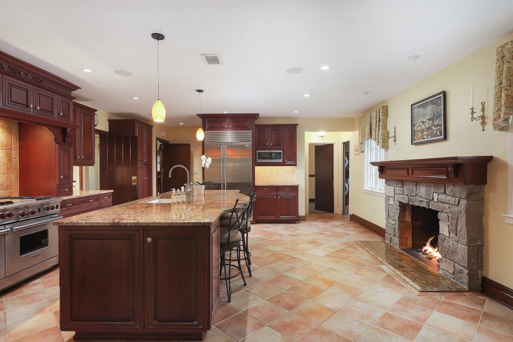 10 Kimball Cir Westfield NJ-print-025-069-Kitchen-4200x2800-300dpi copy