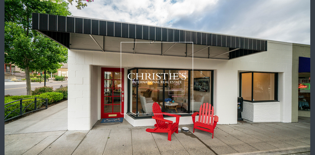 Christie’s International